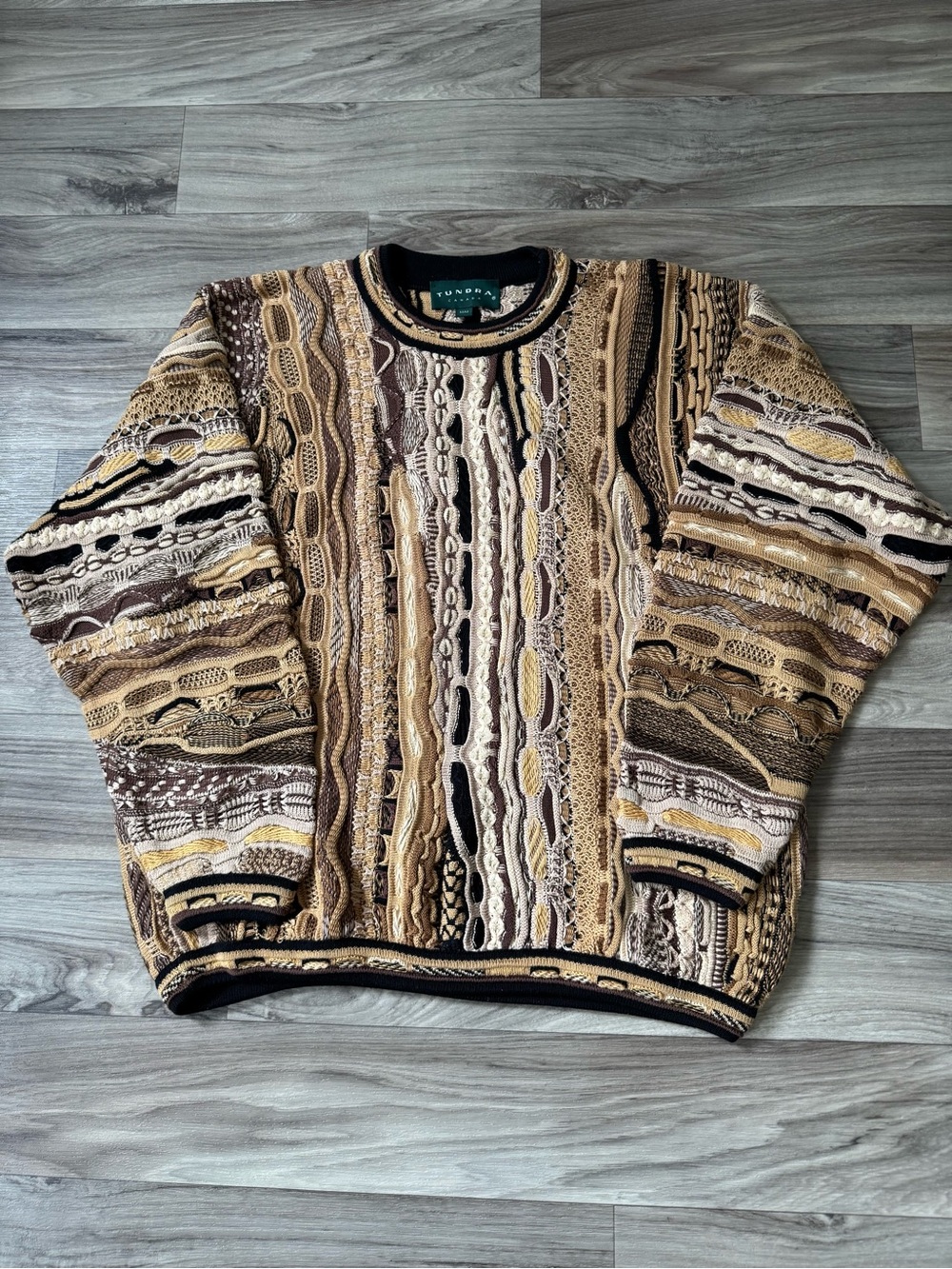 Vintage 3D Textured Knit Abstract Crewneck Sweater in Brown Mix Size Medium